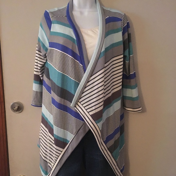 NWT Myobe 3/4 sleeve printed blue stripe cardigan - Picture 14 of 16